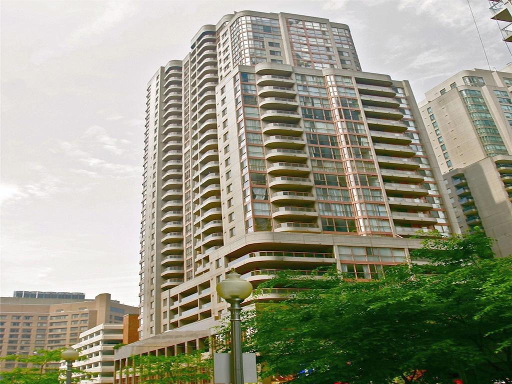 Canada Suites On Bay, Established 1998 Toronto Eksteriør bilde